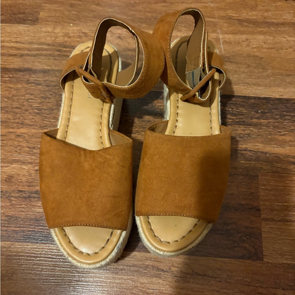 American Eagle Outfitters Brown Espadrille Sandals